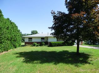 12615 Day Rd, Mishawaka, IN 46545