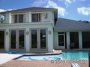 3rd image of 1224 Commodore Dr