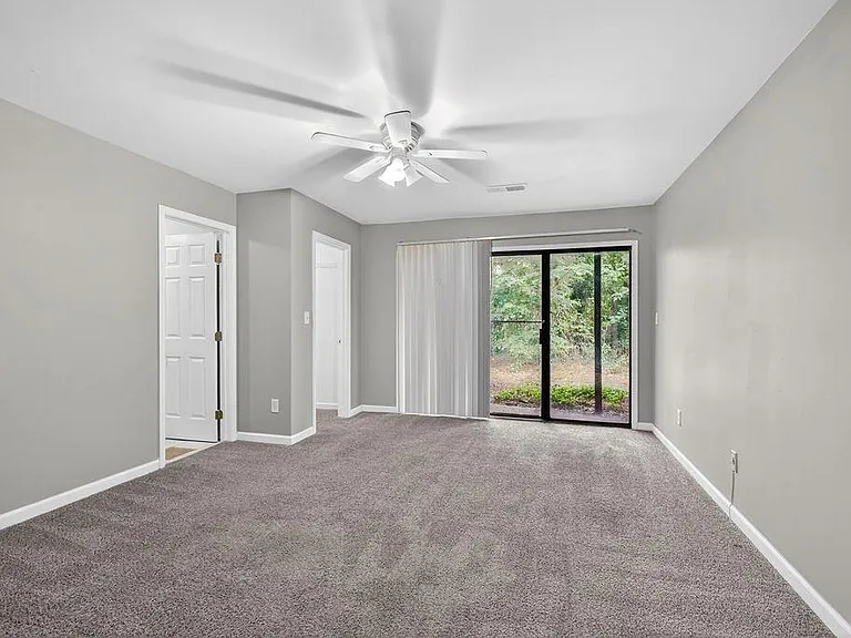 3575 Oakvale Rd #102 — Photo 16