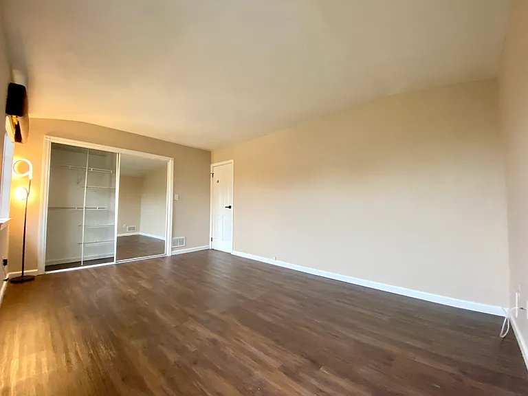 10A Saturn Ln — Photo 12