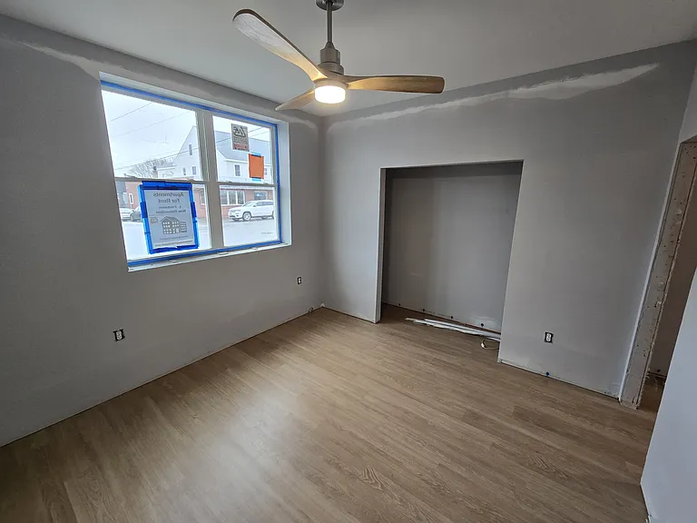 200 State St #6 — Photo 7
