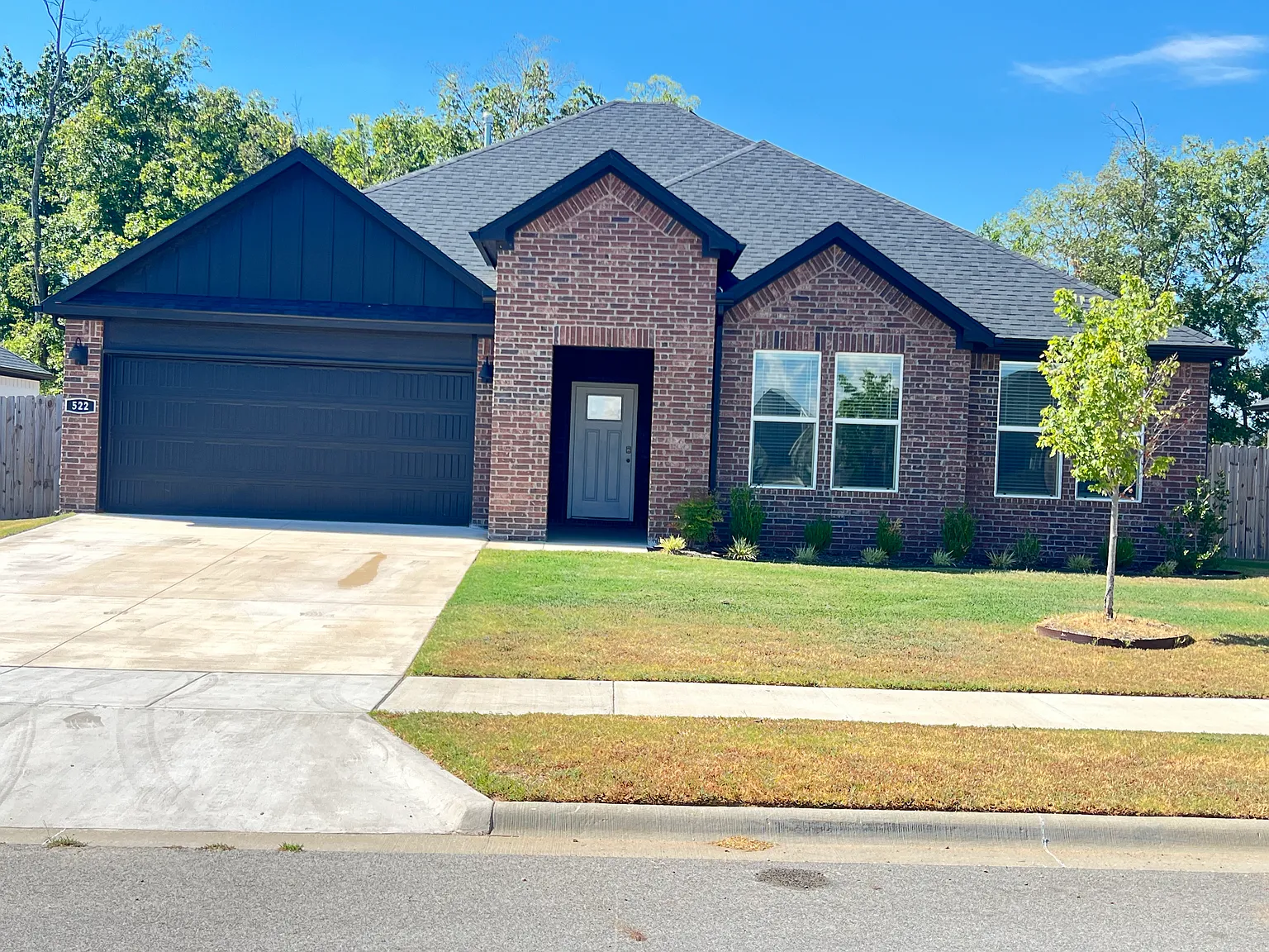 3 bed, 1748 sqft, $2,250 — Photo 3