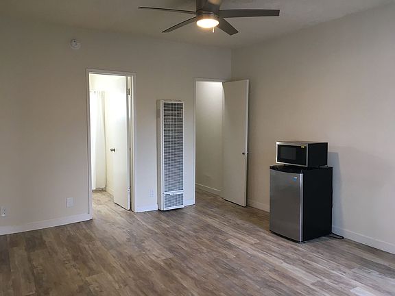 2nd image of 3840 Motor Ave #15