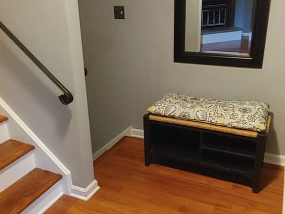 Entryway coat rack bench