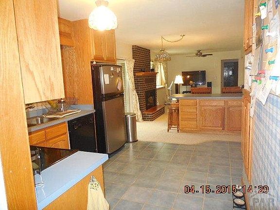 5th image of 2405 Santa Fe Ave