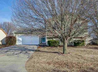 2514 N Old Manor Rd, Wichita, KS 67220
