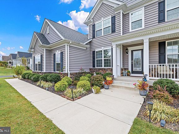 2nd image of 9396 Alder Dr