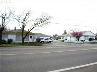 4776 Sunnyview Rd NE, Salem, OR 97305