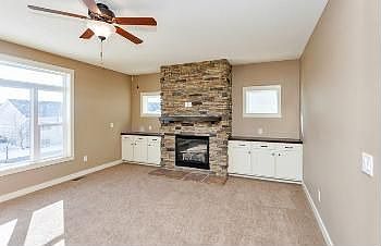 3rd image of 4711 NE Hillcrest Ct