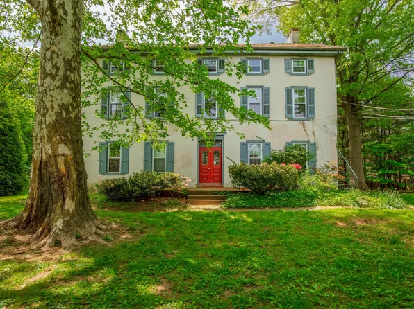 1138 E Schuylkill Rd, Pottstown, PA