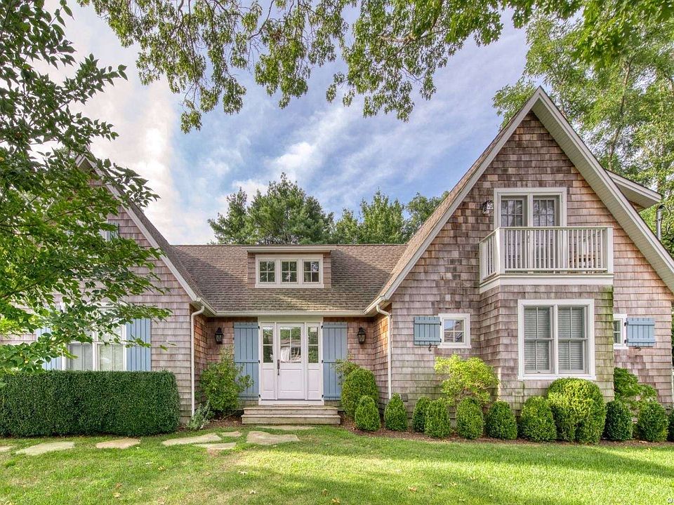 61 Redwood Road, Sag Harbor, NY 11963 Zillow