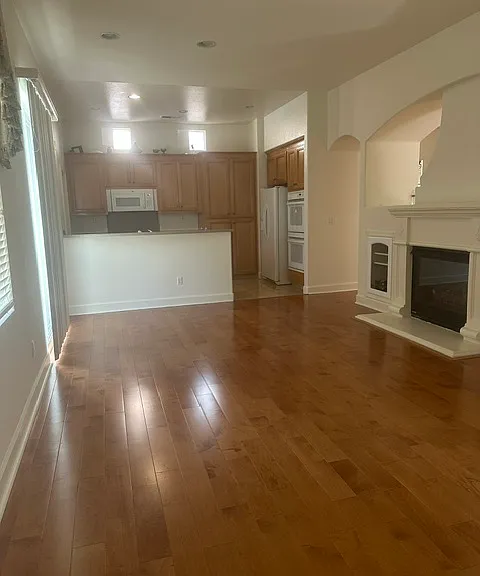 3186 Amaro Ln — Photo 2