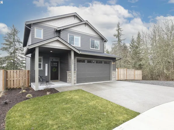 1343 NE Henderson Ter, Estacada, OR 97023