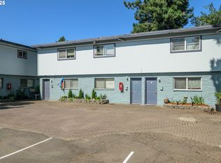 335 D St, Springfield, OR 97477