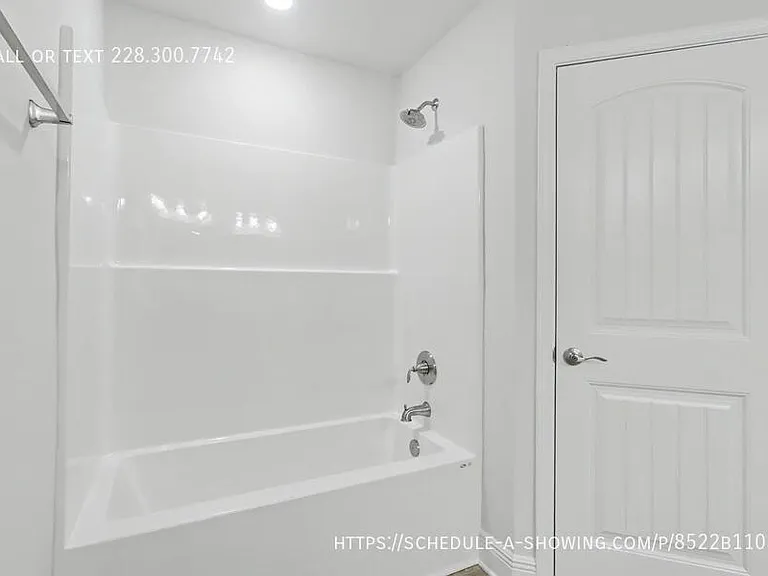 14027 Oak Arbor Dr — Photo 16