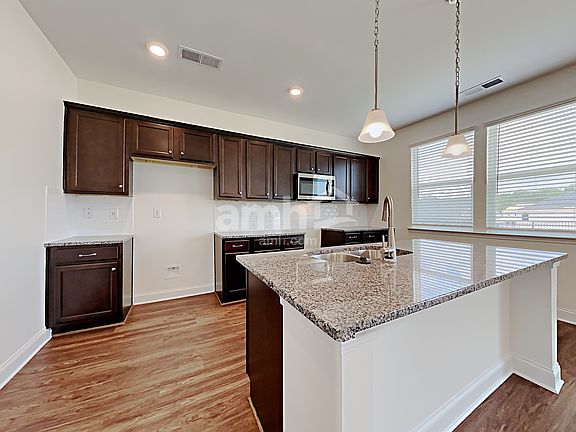 3rd image of 2318 Campbell Cove Ct