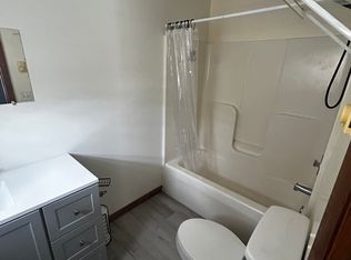 1750 Jonathan Creek Rd APT J, Waynesville, NC 28785