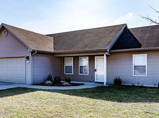 1912 Hanover Blvd, Columbia, MO 65202