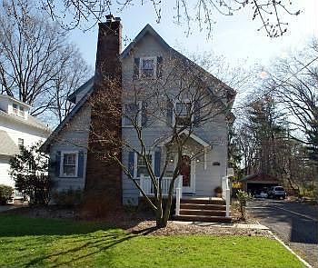 2nd image of 387 Elmwood Ave