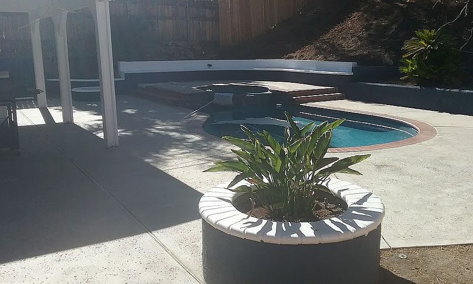 pool