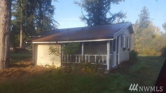 1st image of 18621 Old Camp Ln SE