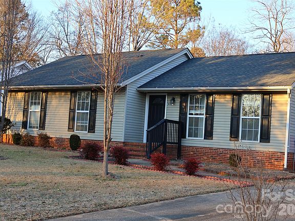 2nd image of 9323 Winter Elm Ln