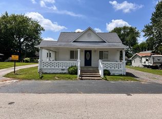 304 West St, Dunreith, IN 47337