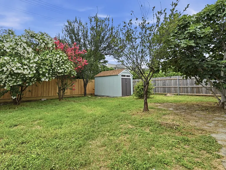 1621 Coriander Dr — Photo 24