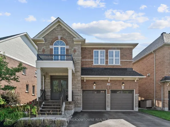 395 Malboeuf Ct, Milton, ON L9T 7Y3