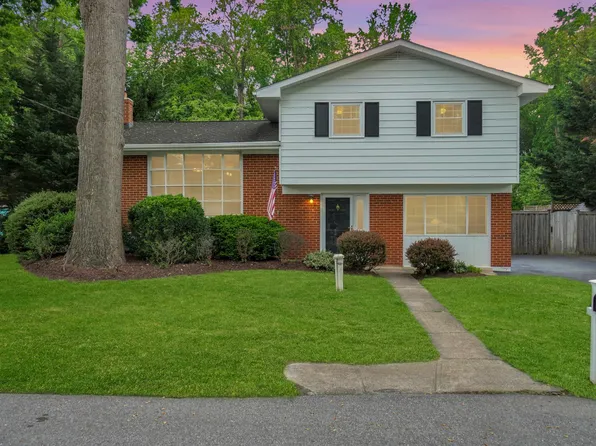 1936 North Ave, Pasadena, MD 21122