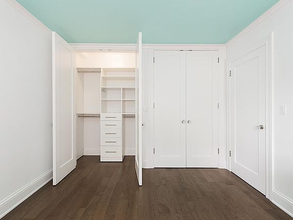 2nd image of 875 W End Ave APT 4A