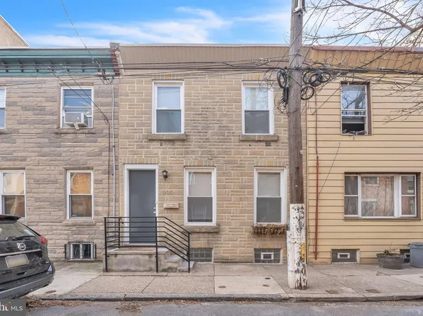 2054 Pemberton St, Philadelphia, PA 19146