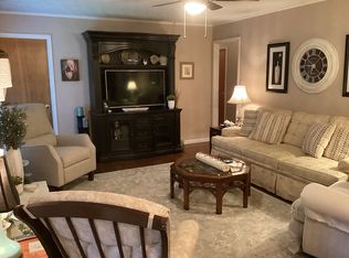 300 Meadow Dr, Alpharetta, GA 30009
