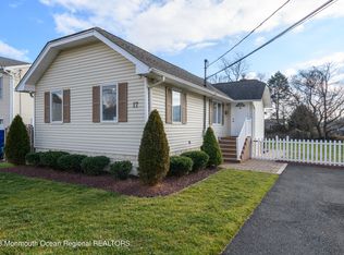 17 Gaston St, Aberdeen, NJ
