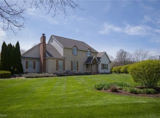 7021 Deer Trail Ave NE, Canton, OH 44721