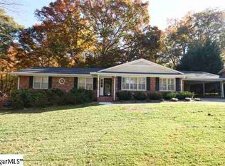 22 Ramblewood Ln, Greenville, SC 29615