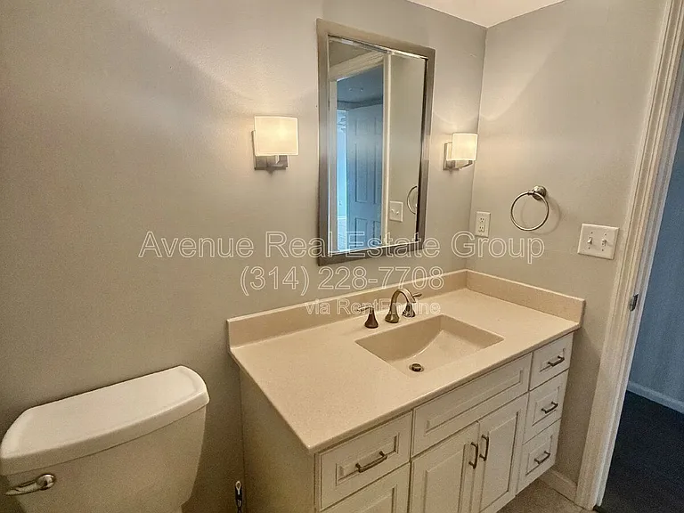 974 Claytonbrook Dr #2D — Photo 15