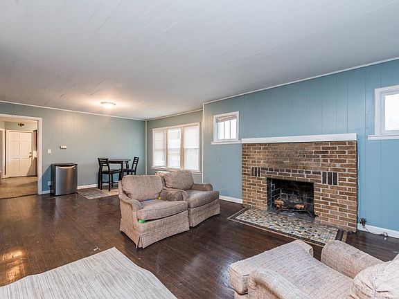 5th image of 626 W Atlantic Ave APT 2