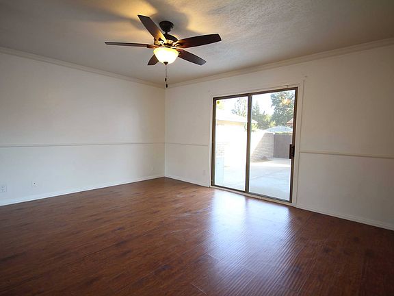 5th image of 2302 8th St