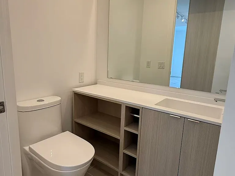 100 Queen St E #2703 — Photo 2
