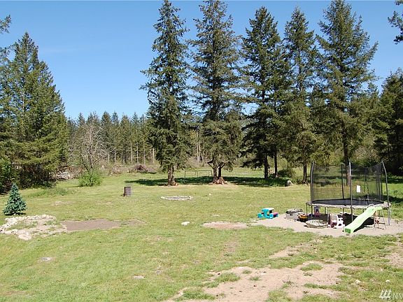 2nd image of 16448 Cougar Village Ln SE