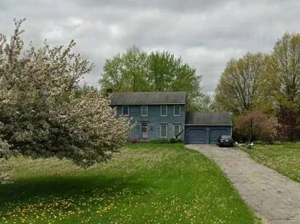 4887 Miller South Rd, Bristolville, OH 44402