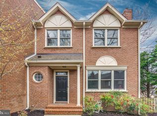 7224 Aynsley Ln, Mc Lean, VA 22102