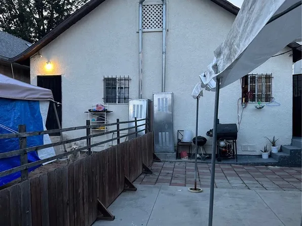 2310 Wall St, Los Angeles, CA 90011