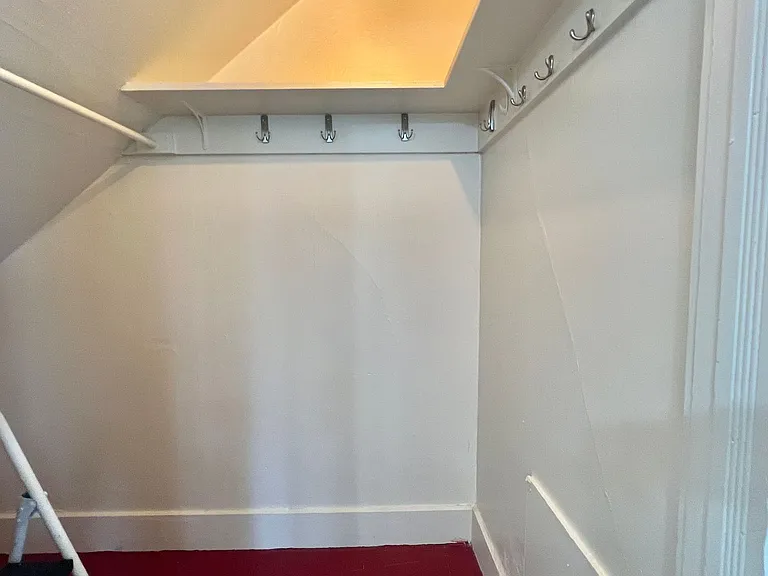 placement-1423Central — Photo 13