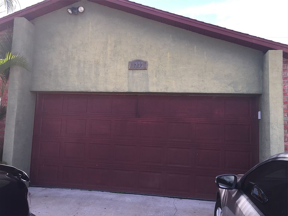 1st image of 1233 Fernlea Dr