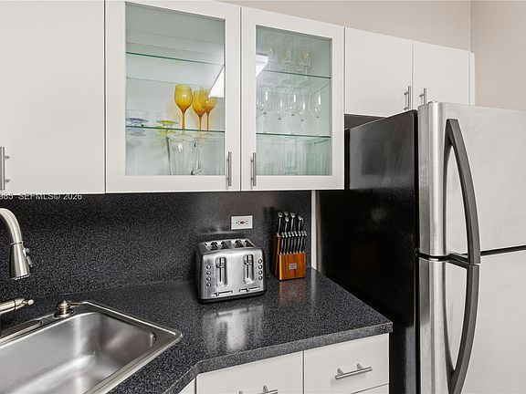 4th image of 5601 Collins Ave APT 1216