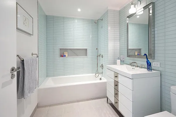Rented by Olshan Realty | media 17