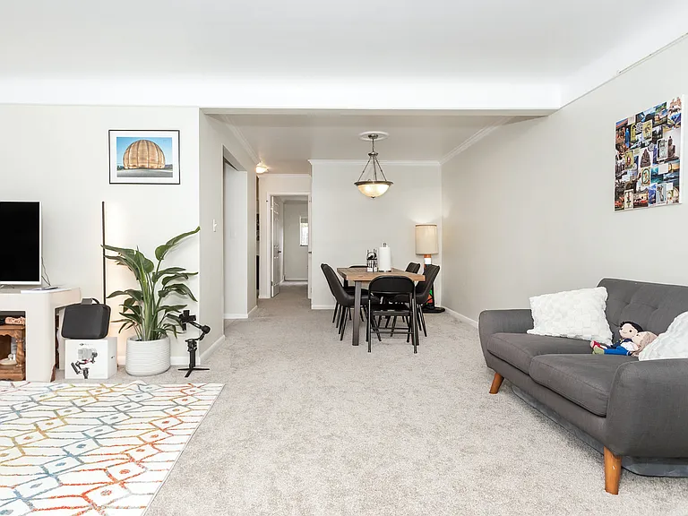 413 N Eton St #204 — Photo 8