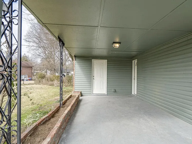 3100 Richmond Hill Dr — Photo 11